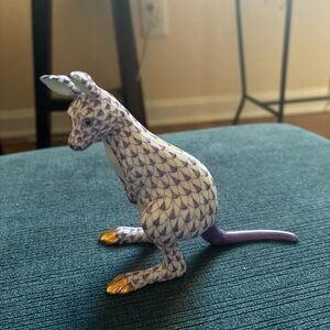 Herend purple young kangaroo 15741